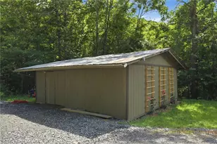 635/634 Little Horse Creek Rd, Newland, NC 28657 - Photo 46