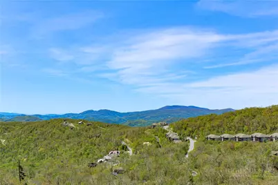 303 Sugar Top Drive #2513, Sugar Mountain, NC 28604 - Photo 32