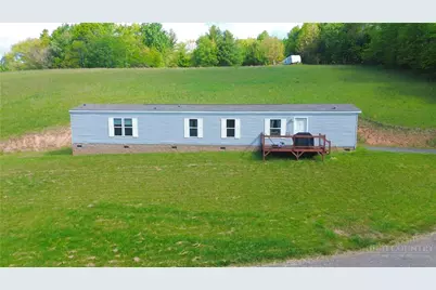 2070 Cranberry Springs Road, Fleetwood, NC 28626 - Photo 2