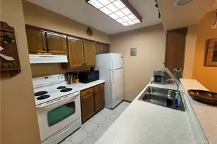 66 Pinetop Cir, Banner Elk, NC 28604 - Photo 8