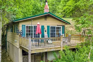 177 Dawnview Dr, West Jefferson, NC 28694 - Photo 1