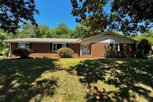 1000 Hill Ave, Wilkesboro, NC 28697 - Photo 2