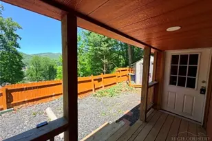 178 Mt Jefferson Ln, Jefferson, NC 28640 - Photo 8