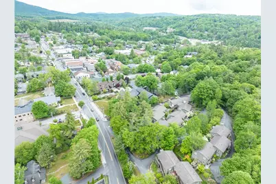 202 Village Green Road #E-1, Blowing Rock, NC 28605 - Photo 22
