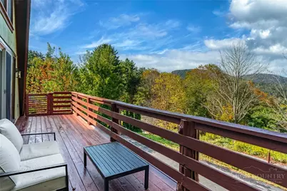 209 Apache Street, Newland, NC 28657 - Photo 6