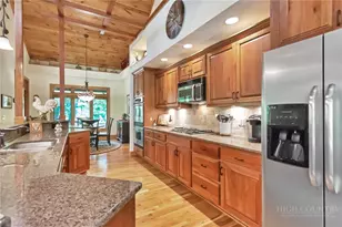 30 Creekside Mdws Ln, Linville, NC 28646 - Photo 18