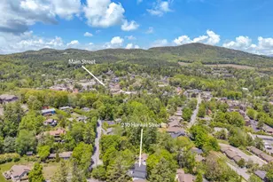 210 Henkel St, Blowing Rock, NC 28605 - Photo 4