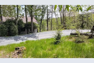 112 Foxgrape Hollow, Beech Mountain, NC 28604 - Photo 2