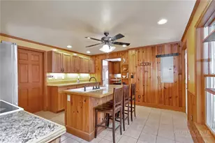 2209 Sugar Mountain 2 Rd, Newland, NC 28657 - Photo 10