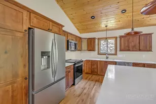 150 Mistletoe Ln, Blowing Rock, NC 28605 - Photo 18