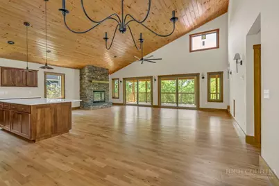 150 Mistletoe Lane, Blowing Rock, NC 28605 - Photo 8