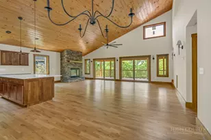 150 Mistletoe Ln, Blowing Rock, NC 28605 - Photo 8