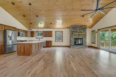 150 Mistletoe Lane, Blowing Rock, NC 28605 - Photo 12