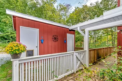 2209 Sugar Mountain 2 Road, Newland, NC 28657 - Photo 6