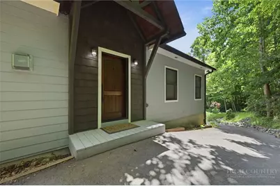107 Glen View Road, Boone, NC 28607 - Photo 2