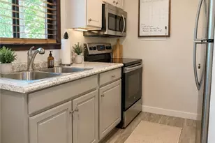 76 Creekside Dr, Banner Elk, NC 28604 - Photo 8