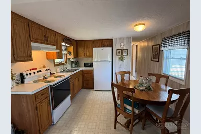 9350 Nc Hwy 88 E Highway, Laurel Springs, NC 28644 - Photo 22