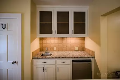 803 N First Avenue, Conover, NC 28613 - Photo 16