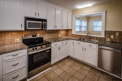 803 N First Avenue, Conover, NC 28613 - Photo 12