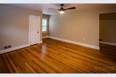 803 N First Avenue, Conover, NC 28613 - Photo 28