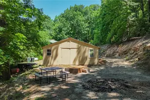 615 Phillips Gap, Purlear, NC 28665 - Photo 44