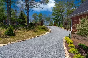 209 Woodhaven Dr, Sugar Mountain, NC 28604 - Photo 24