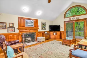 1142 Hartzog Ford Rd, West Jefferson, NC 28694 - Photo 8