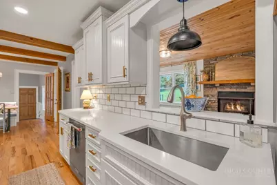 165 Leighway Lane, Banner Elk, NC 28604 - Photo 8