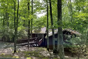 117 & 115 Rhododendron Dr, Beech Mountain, NC 28604 - Photo 2