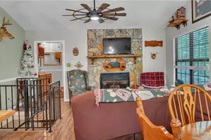 117 Rhododendron Dr, Beech Mountain, NC 28604 - Photo 8