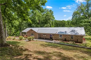 142 Pioneer Rd, Harmony, NC 28634 - Photo 2
