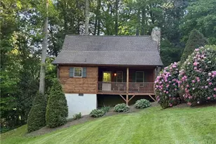 165 Acadiana Ln, Vilas, NC 28692 - Photo 2
