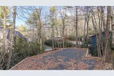 73 Laurel Road, Newland, NC 28657 - Photo 6