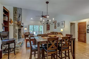 151 Cones Dr, Blowing Rock, NC 28605 - Photo 18