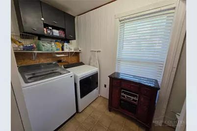490 and 494 Cranberry Street, Newland, NC 28657 - Photo 30