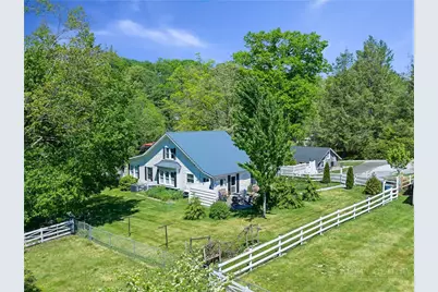 490 and 494 Cranberry Street, Newland, NC 28657 - Photo 1