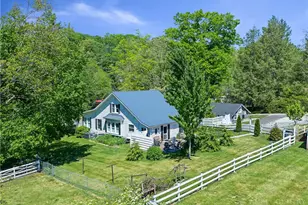 490 and 494 Cranberry St, Newland, NC 28657 - Photo 2