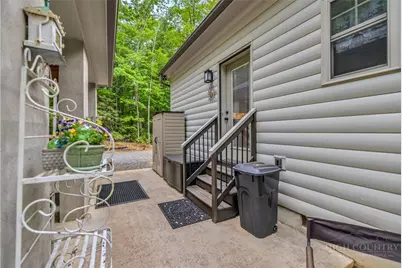 126 Highland Cove, West Jefferson, NC 28694 - Photo 24