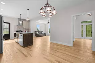 1470 Buck Mountain Rd, West Jefferson, NC 28694 - Photo 10