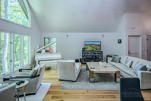 4003 Woodlands Dr, Linville, NC 28646 - Photo 10