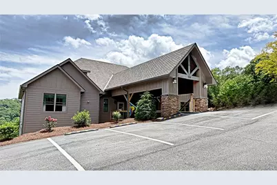164 Ridgeline Drive #D, Sugar Mountain, NC 28604 - Photo 2