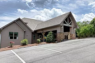 164 Ridgeline Dr, Sugar Mountain, NC 28604 - Photo 2