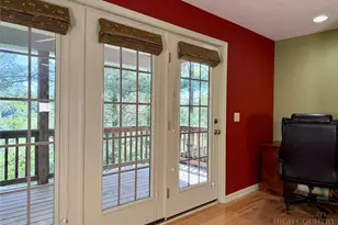 706 Village Pine Dr, Jefferson, NC 28640 - Photo 24