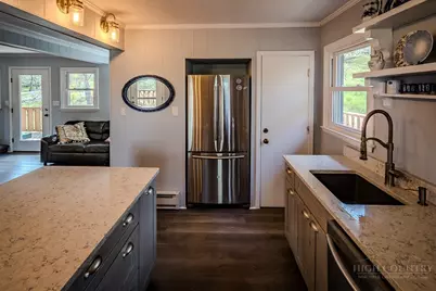 125 Skiway Circle, Beech Mountain, NC 28604 - Photo 18
