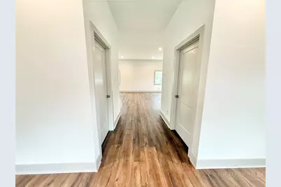 300 N Jefferson Avenue, West Jefferson, NC 28694 - Photo 8