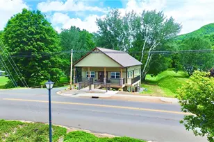 300 N Jefferson Ave, West Jefferson, NC 28694 - Photo 16