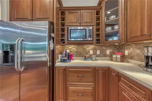 386 Billy Goat Blf, Elk Park, NC 28622 - Photo 4