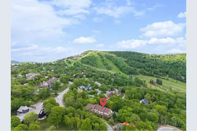 104 Snowplow Lane #7, Beech Mountain, NC 28604 - Photo 2