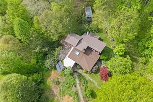 194 Shulls Hollar Rd, Sugar Grove, NC 28679 - Photo 32