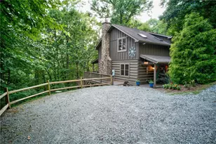 135 Jake Trail, Vilas, NC 28692 - Photo 2